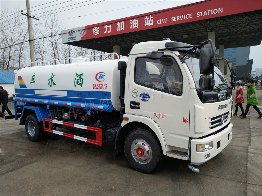 東風多利卡(8方)CLW5110GSSD5型灑水車車型簡介