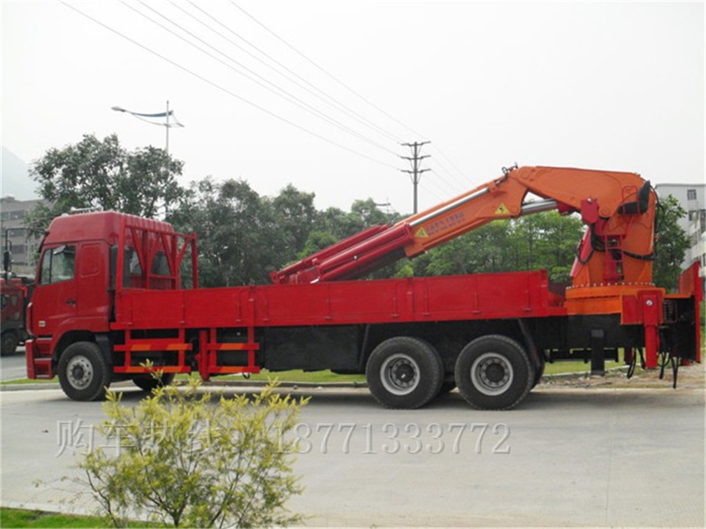 重汽豪沃50噸隨車吊車型簡(jiǎn)介