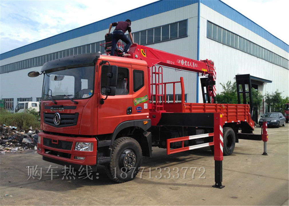 東風新款單橋12噸隨車吊帶爬梯