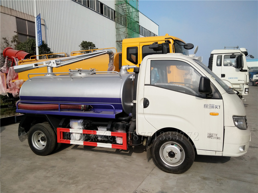 福田康瑞(2方)CLW5040GXEB5吸糞車(chē)車(chē)型簡(jiǎn)介