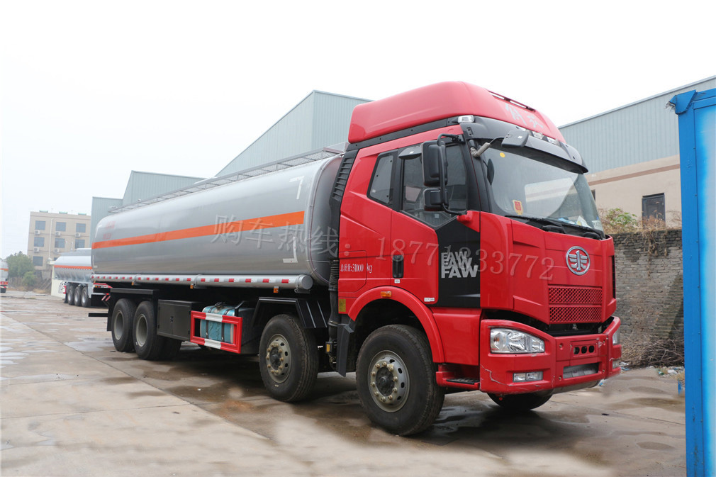 解放前四后八(29方)CLW5322GYYC5運油車車型簡介