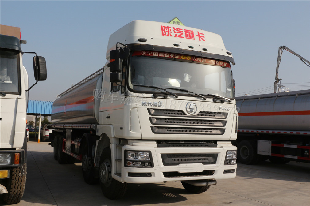 陜汽德龍(34方)CLW5320GYYLS5運油車車型簡介